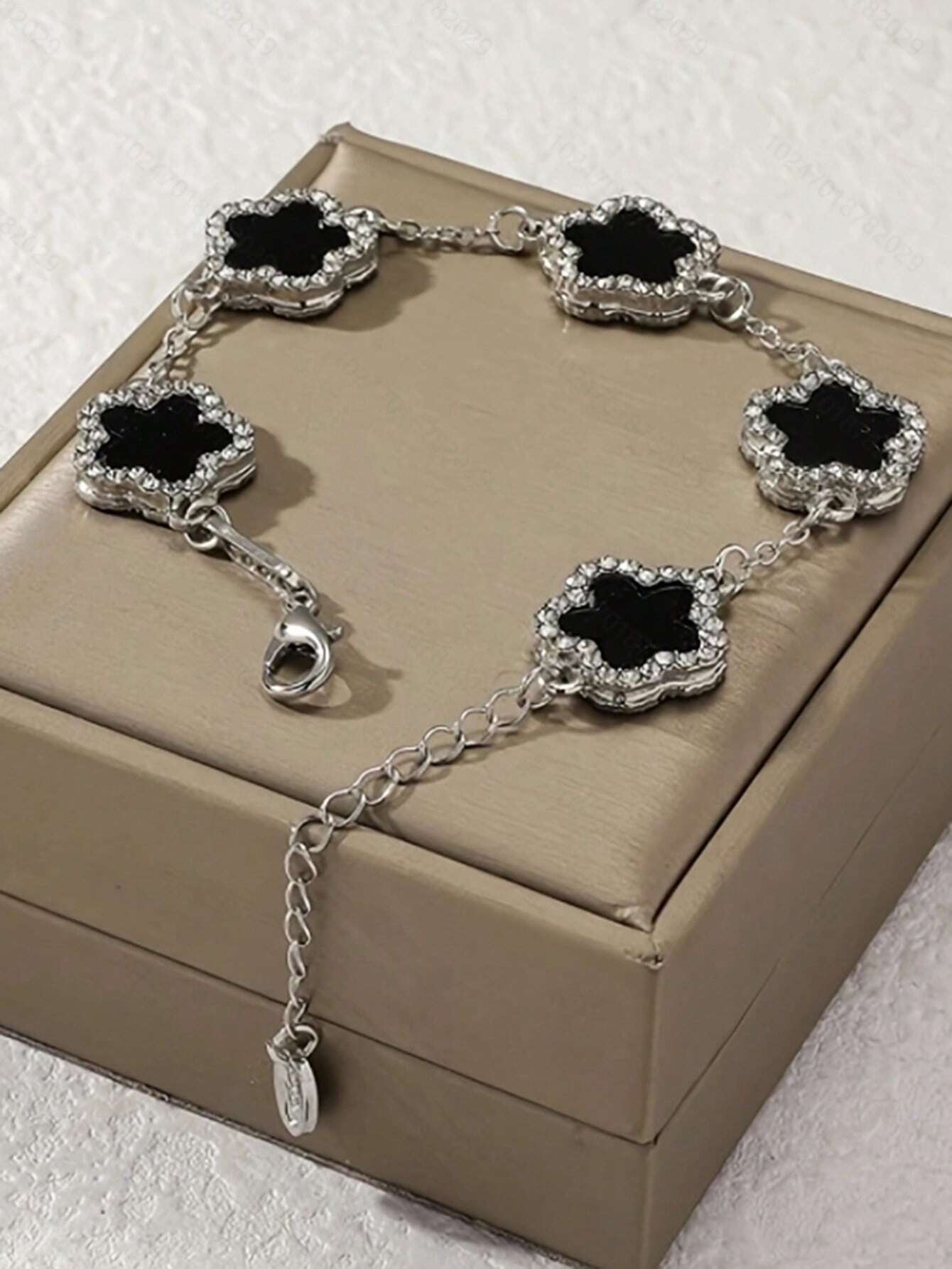 Clover 🍀 Bracelet