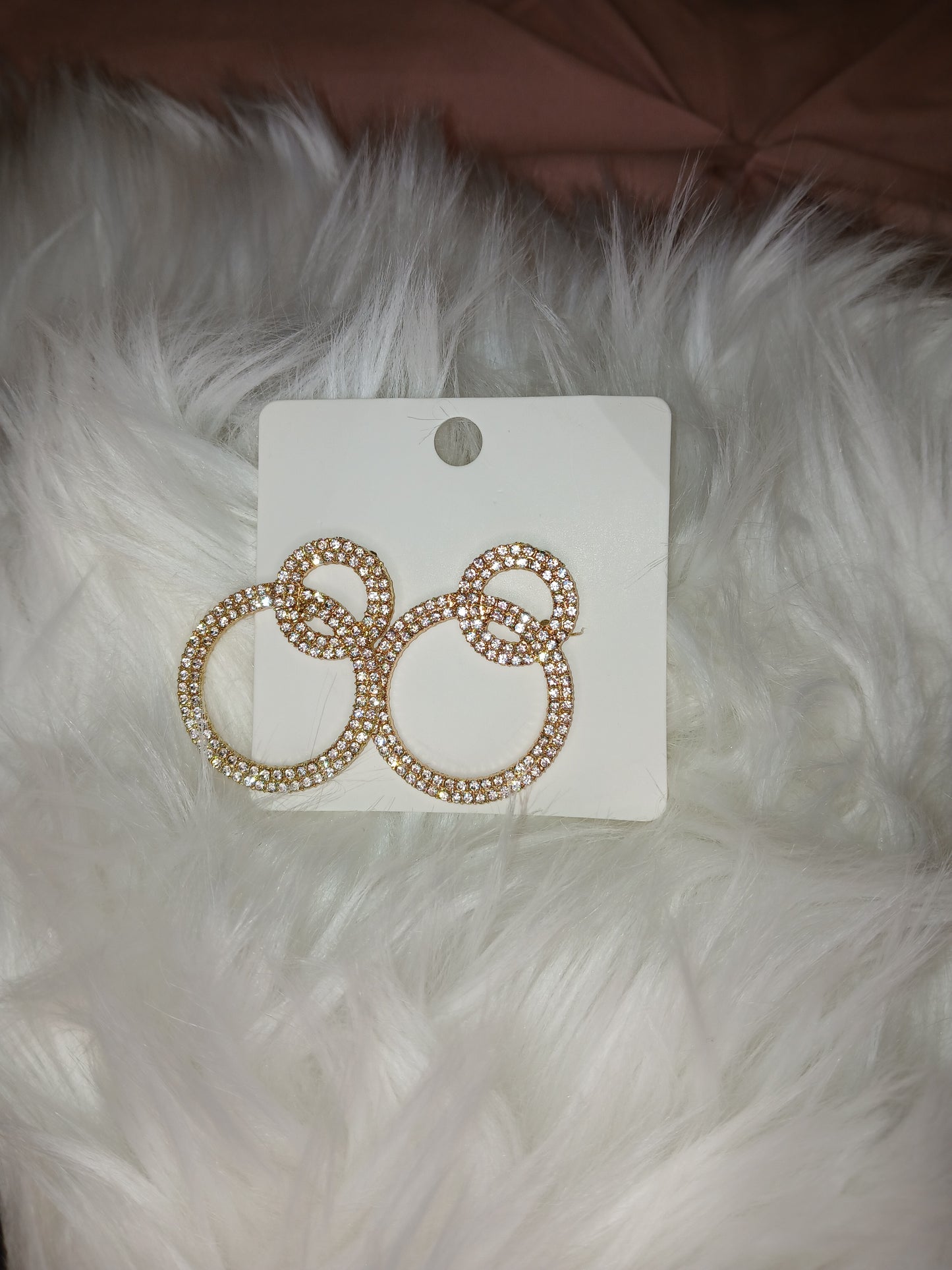 Circle earrings