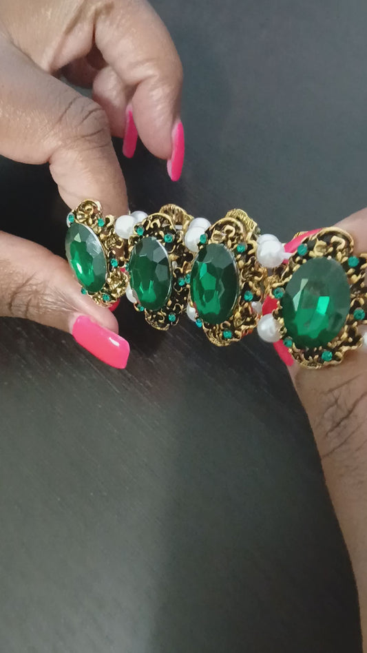 Emerald city bracelet