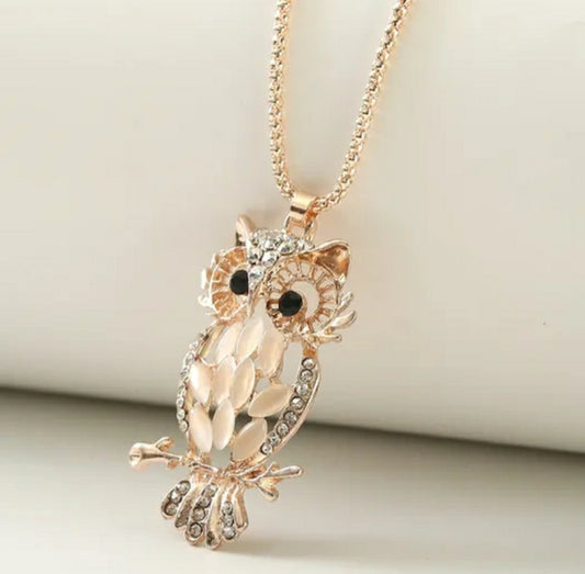 Beautiful rose gold cubic zirconia encrusted owl necklace