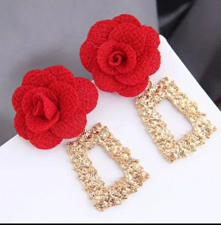 Beautiful floral geometric earrings