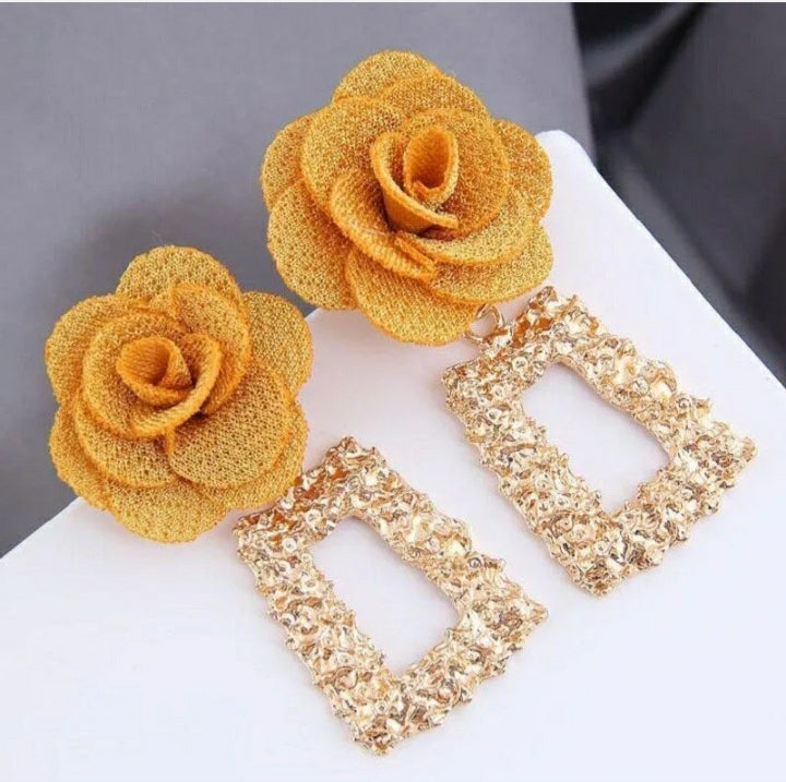 Beautiful floral geometric earrings