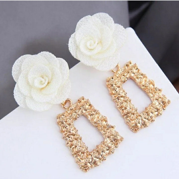 Beautiful floral geometric earrings